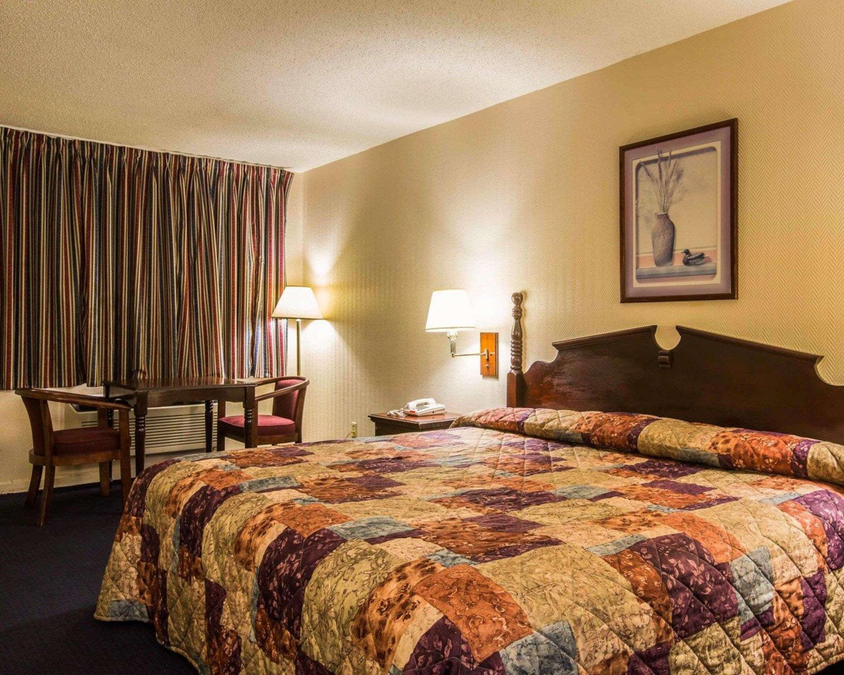 Rodeway Inn Феникс Сити Екстериор снимка