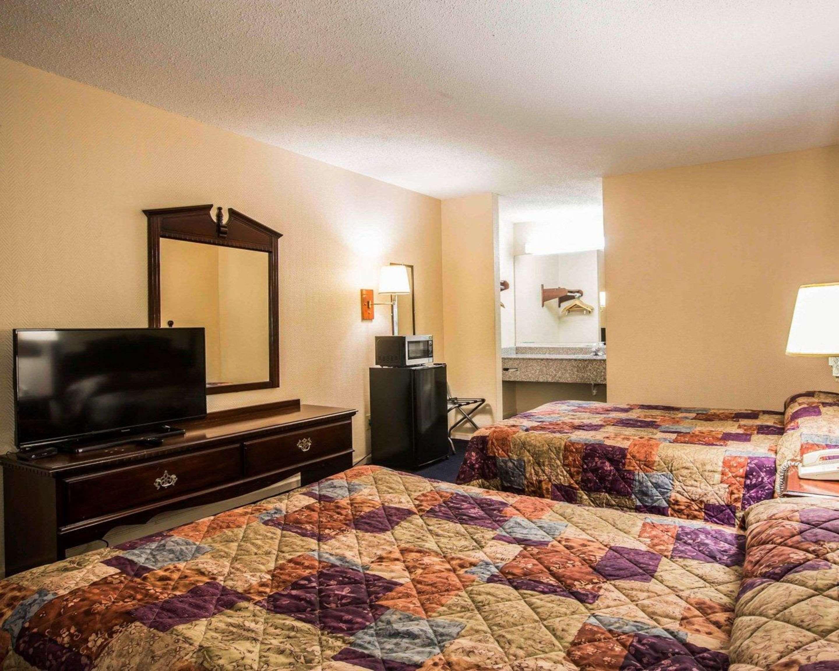 Rodeway Inn Феникс Сити Екстериор снимка
