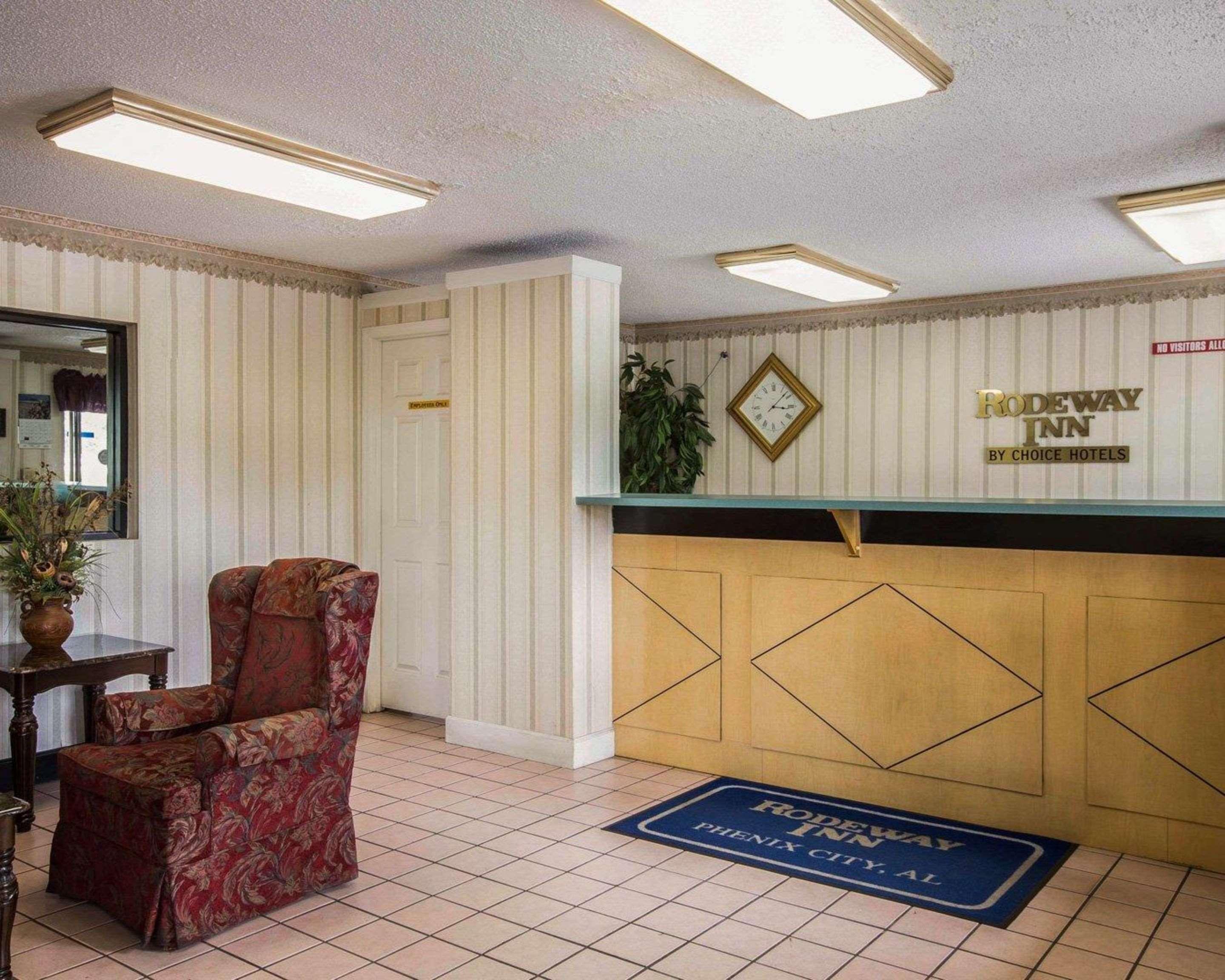 Rodeway Inn Феникс Сити Екстериор снимка