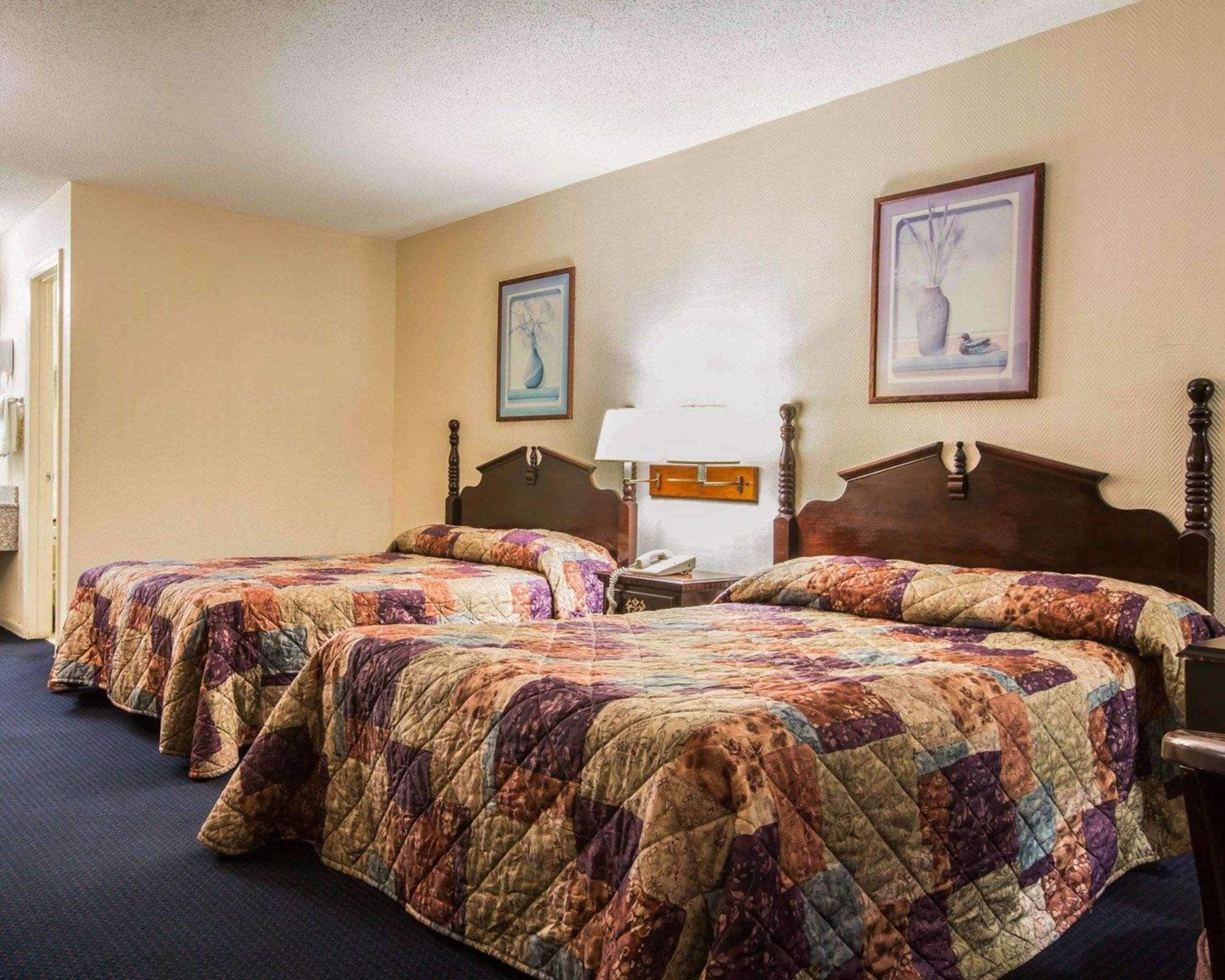 Rodeway Inn Феникс Сити Екстериор снимка