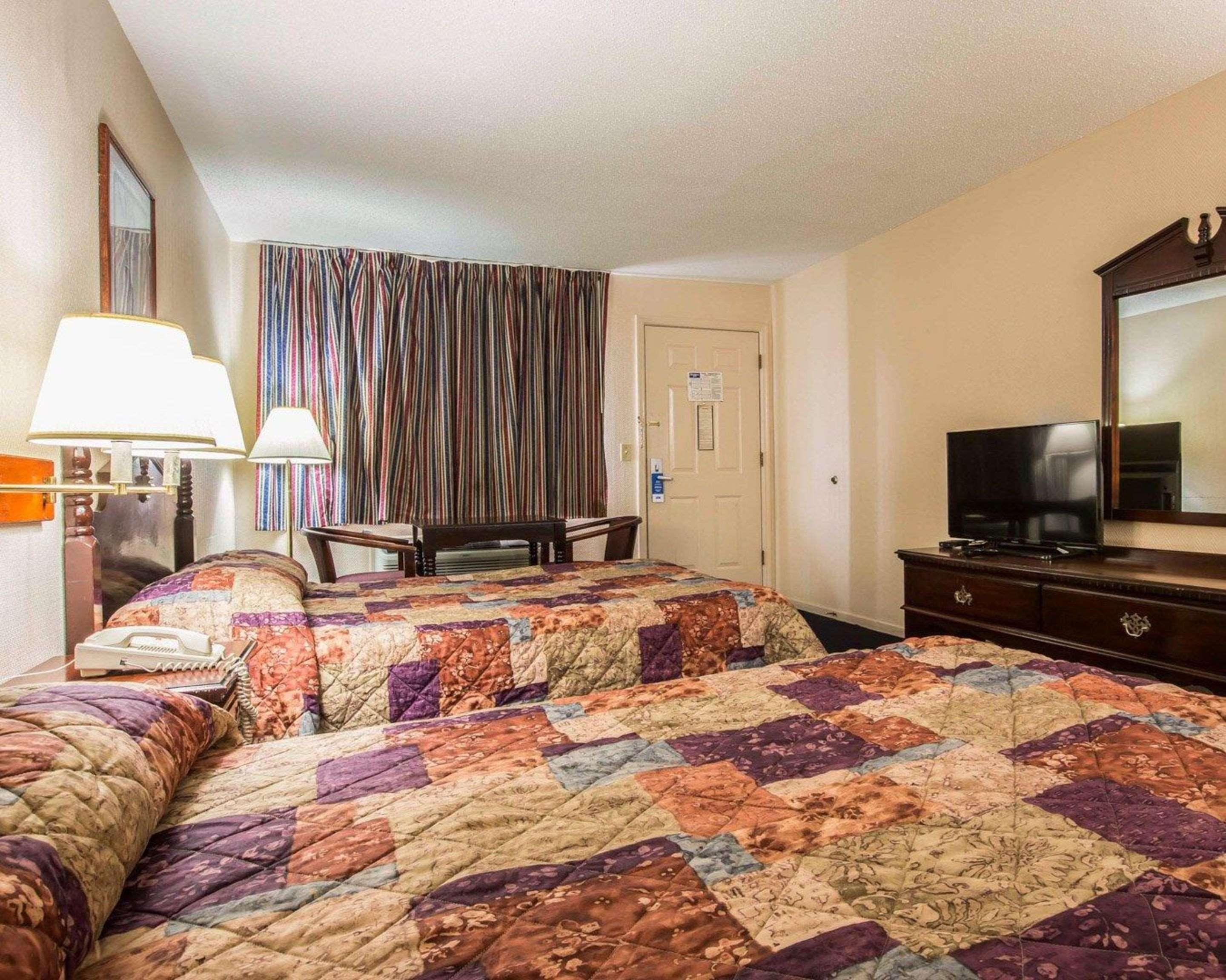Rodeway Inn Феникс Сити Екстериор снимка